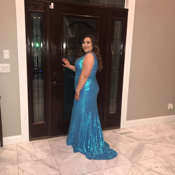 Prom Dress - Picture 6 of 7